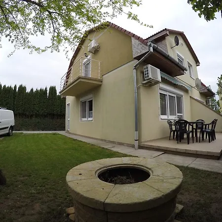 Martika شيوفوك