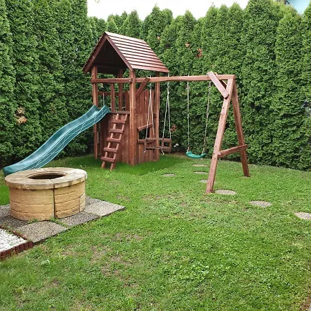 Mártika Apartman