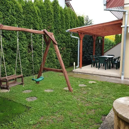 Apartman Mártika *
