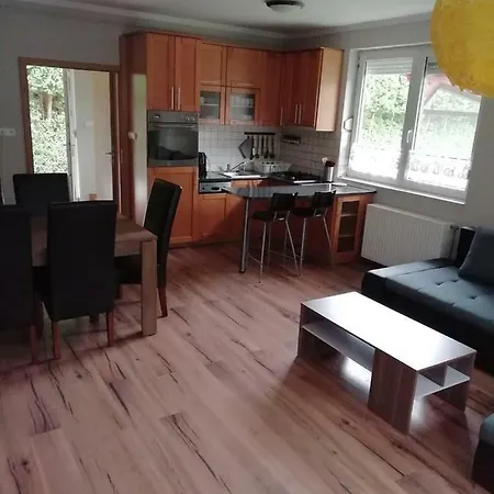 Martika شيوفوك