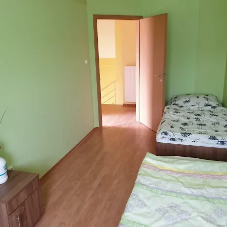 Mártika Apartman