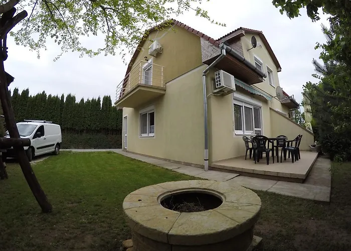 Martika שיופוק